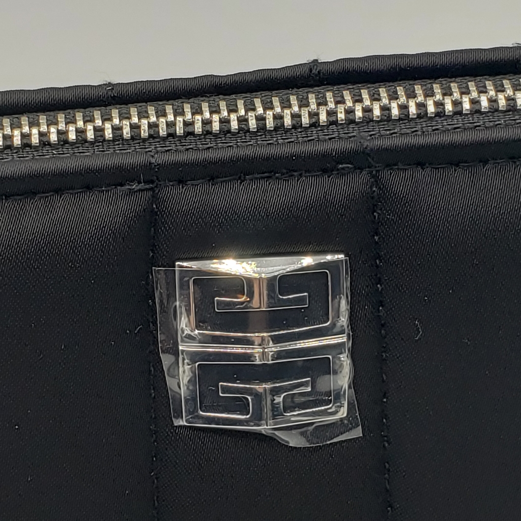 Givenchy Pouch Cosmetic Bag Black — image 6 of 8